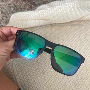 Oakley sunglasses NWT